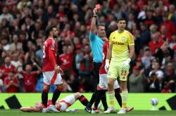 雷速体育网页版-欧洲邀请赛开启，球场情绪高涨，一触即发！的简单介绍