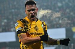 雷速体育直播官网-那不勒斯全力以赴，期待击败克罗托内的简单介绍