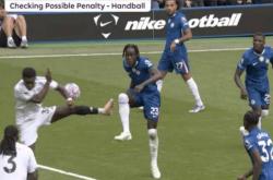 雷速体育直播官网-视频曝光！欧国联比赛裁判最新判罚让人热议！