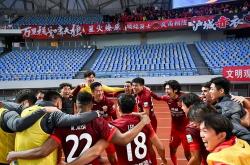 雷速体育比分官网-关于联赛擂台赛场，谁能夺得最后胜利？的信息