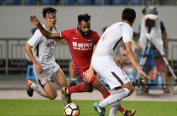 雷速体育电脑版官网-重庆斯威足球队在比赛中表现抢眼