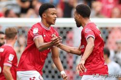 雷速体育官网首页-伯恩利前锋进球功不可没，球队实力得到提升的简单介绍