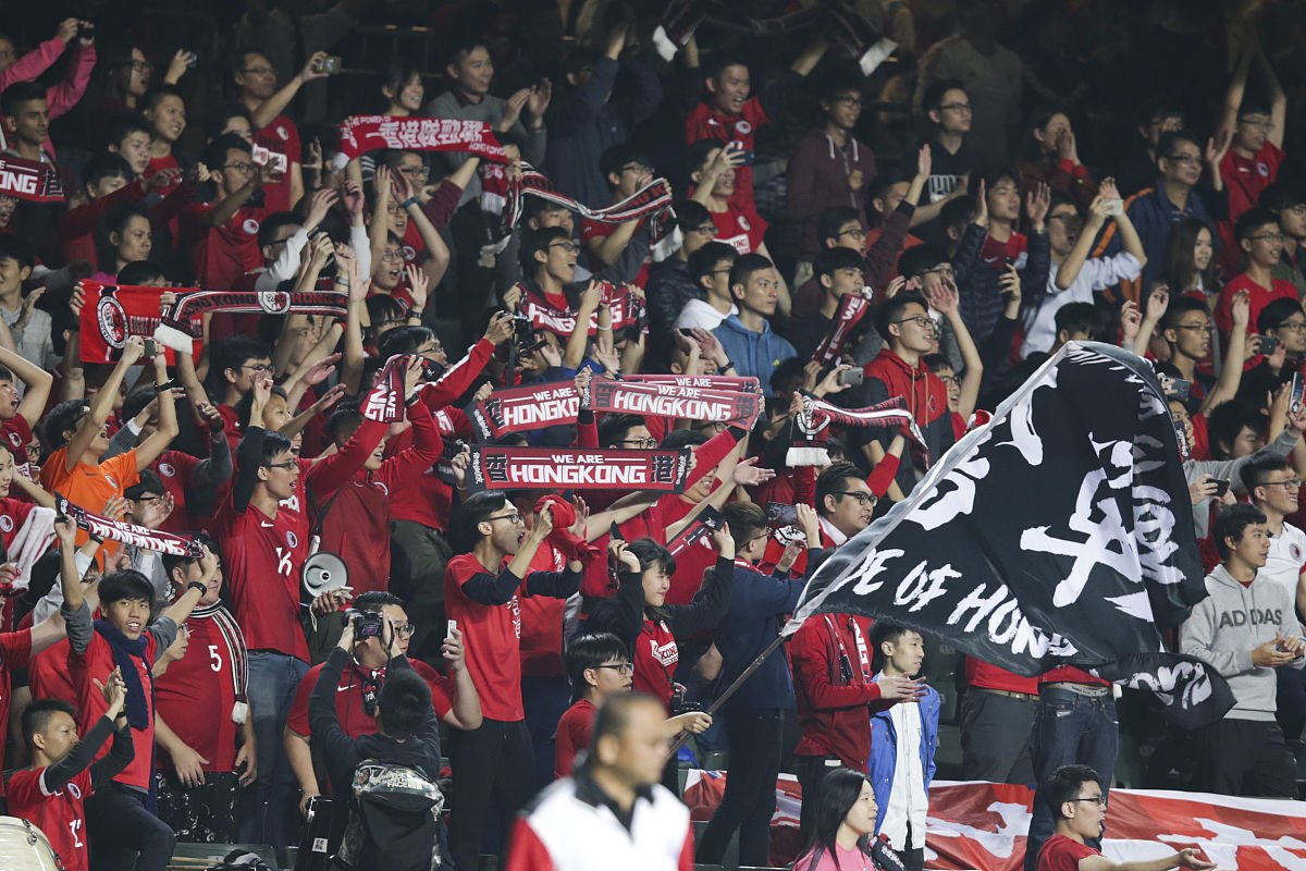 亚洲足球赛场上的豪门争夺夺冠，前途未卜的简单介绍