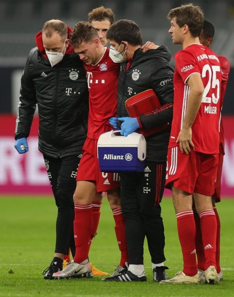 包含墨西哥逆转拜仁，阿尔巴送出助攻的词条