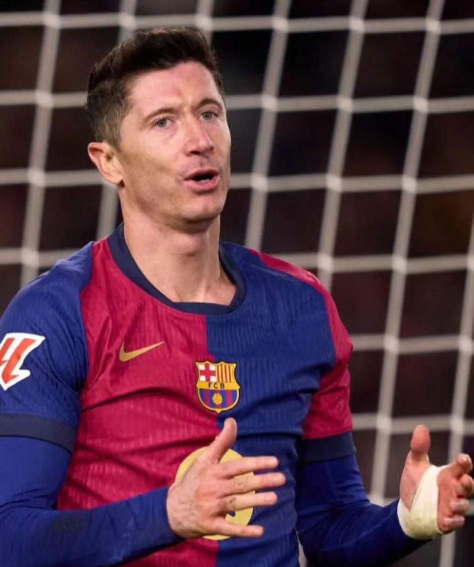 关于巴萨力克阿森纳，莱万一己之力扛起全队的信息