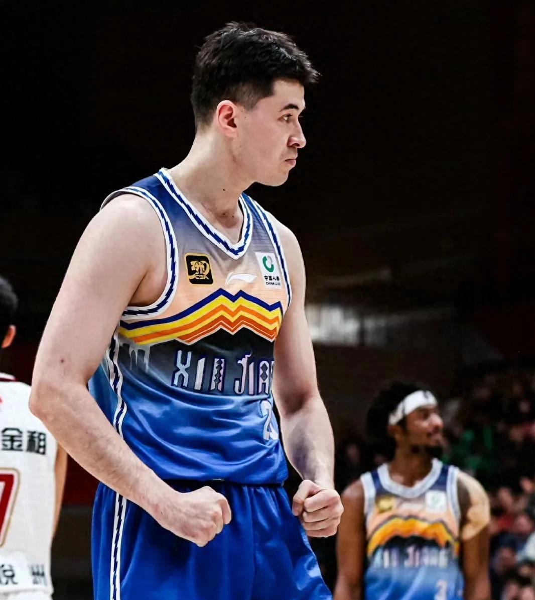 中国队险胜瑞典队，奥恰洛夫状态火热的简单介绍