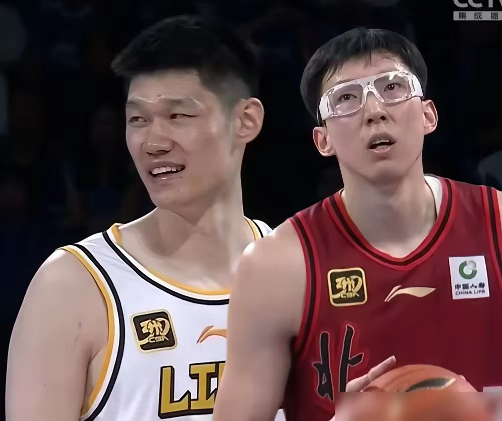 四川队横扫猛龙，胡金秋带队取胜的简单介绍