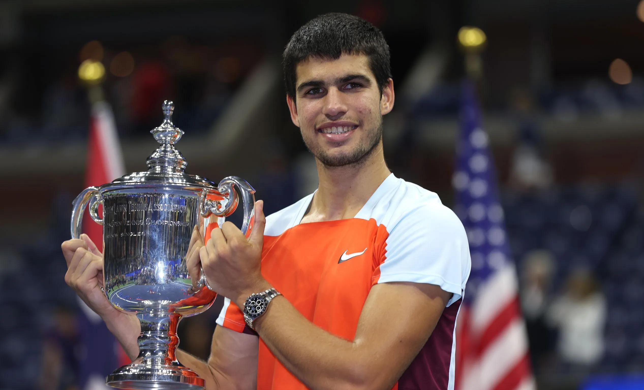 包含全球瞩目!网球赛事即将收官的词条 包含全球瞩目!网球赛事即将收官的词条